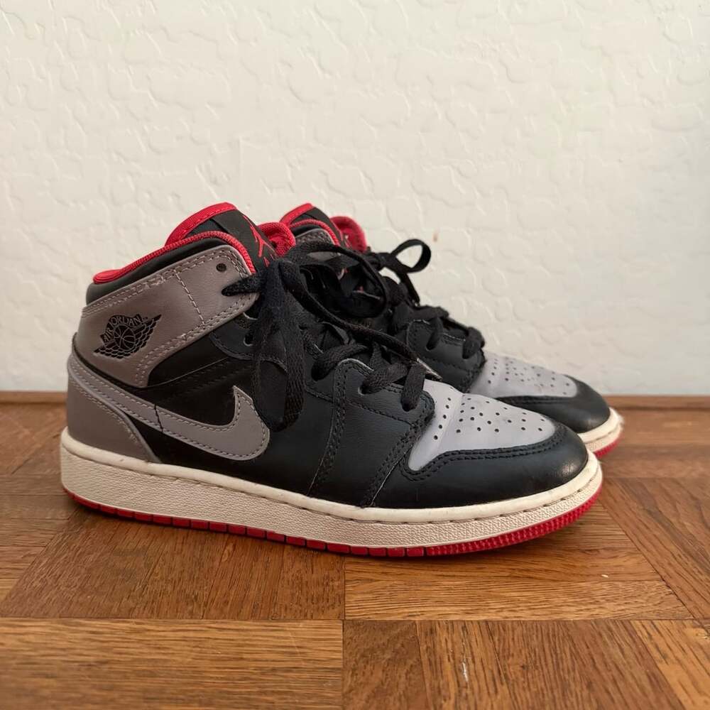 Nike Air Jordan 1 Mid Black Gym Red Medium Grey Sneakers 4Y